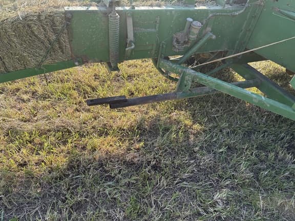 Image of John Deere 347 equipment image 4