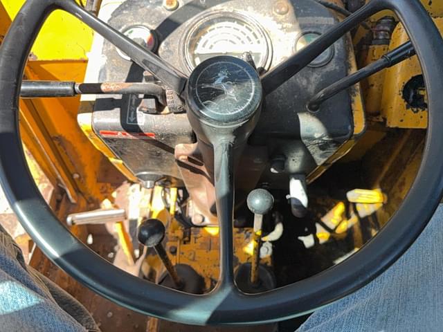 Image of John Deere 401C equipment image 3