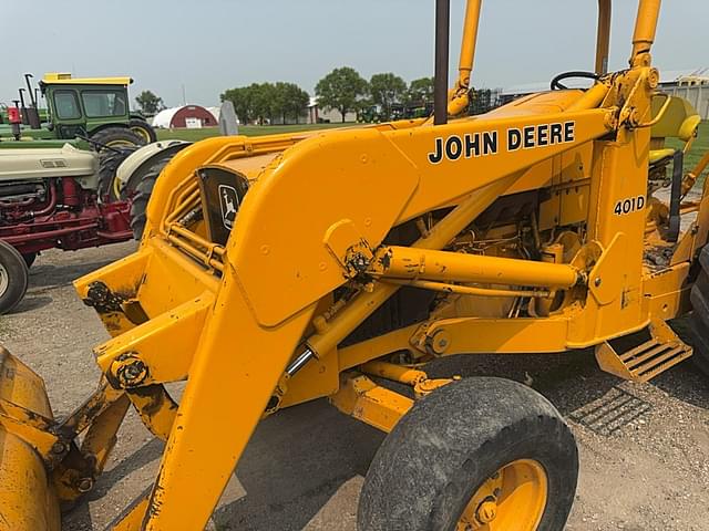 Image of John Deere 401D equipment image 1