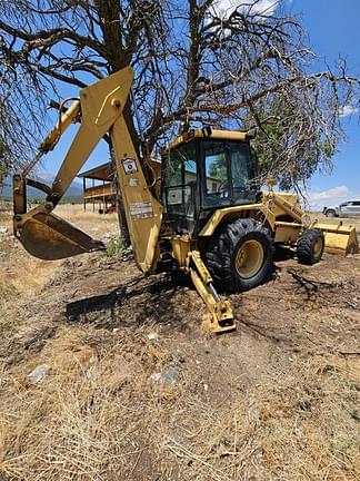 Image of John Deere 410B equipment image 2