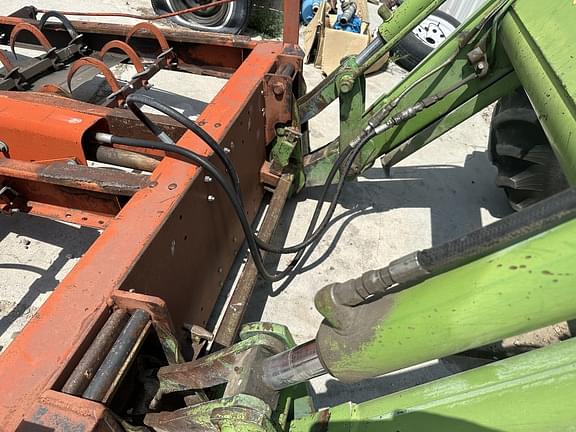 Image of John Deere 4250 equipment image 2