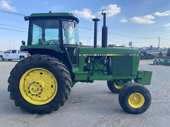 Image of John Deere 4450 equipment image 2