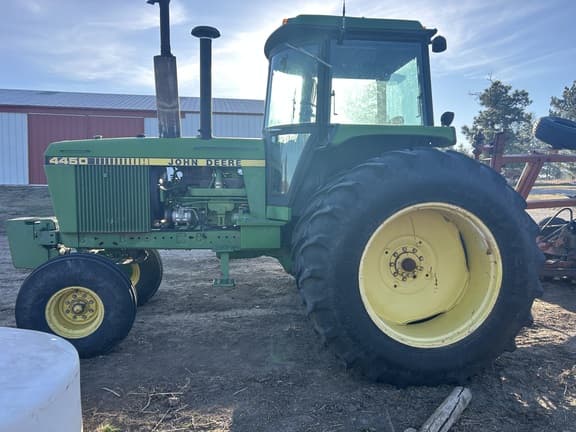Image of John Deere 4450 equipment image 3