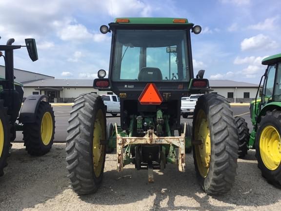 Image of John Deere 4450 equipment image 4