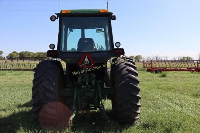 Image of John Deere 4450 equipment image 4