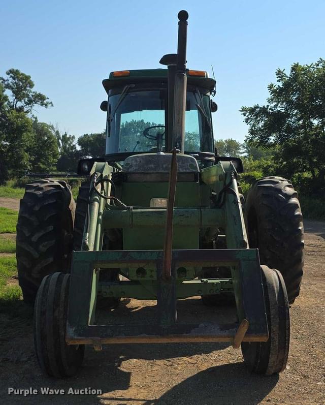 Image of John Deere 4450 equipment image 1