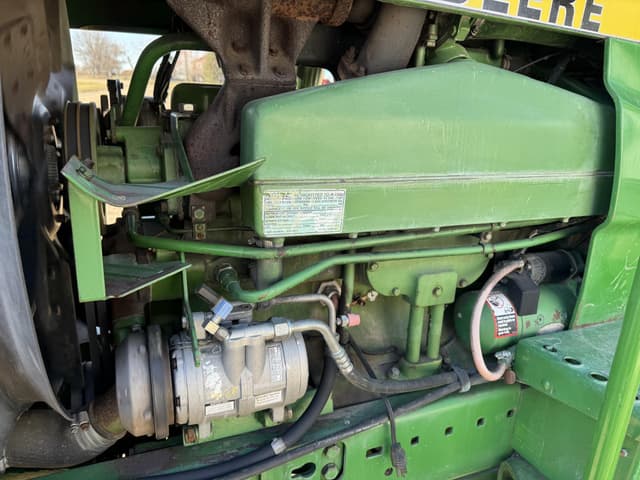 Image of John Deere 4650 equipment image 3