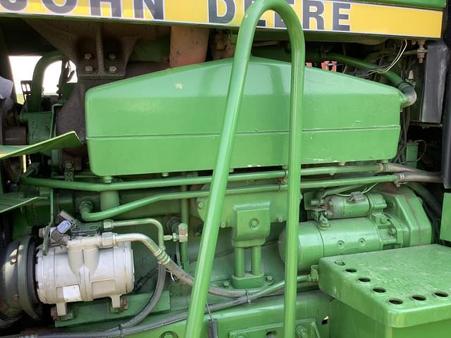 Image of John Deere 4650 equipment image 2