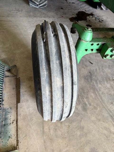 Image of John Deere 4650 equipment image 2