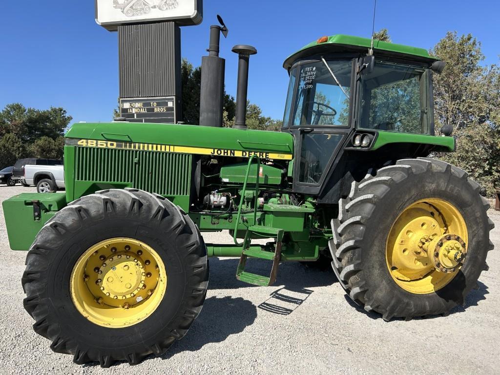 Image of John Deere 4850 Primary image