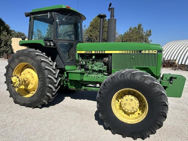 Image of John Deere 4850 equipment image 1