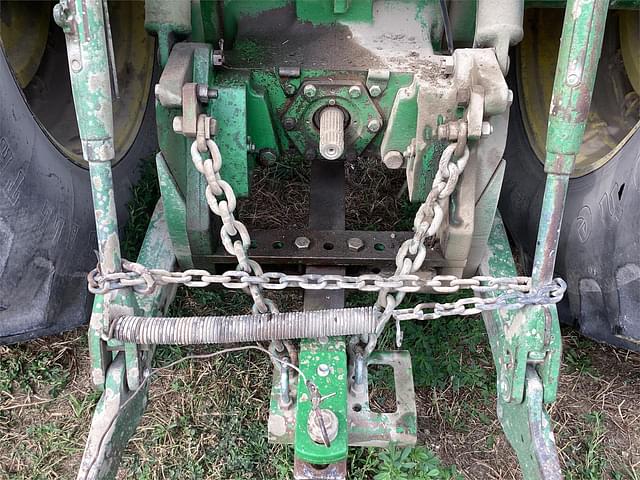 Image of John Deere 4850 equipment image 4