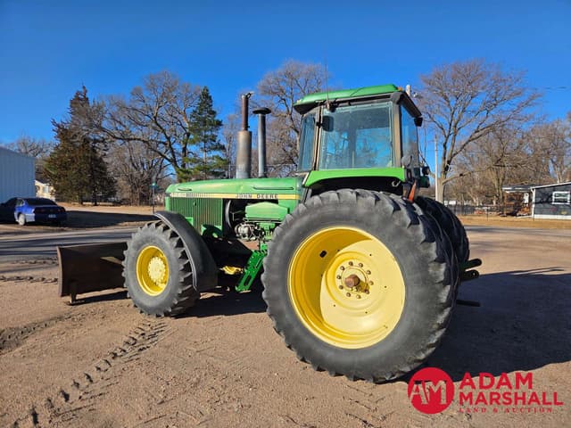 Image of John Deere 4850 equipment image 3