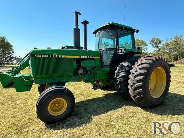 Image of John Deere 4850 equipment image 2