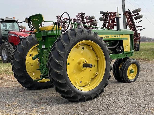 Image of John Deere 520 equipment image 2