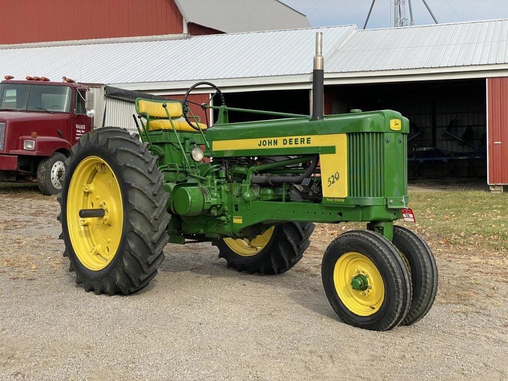 Main image John Deere 520