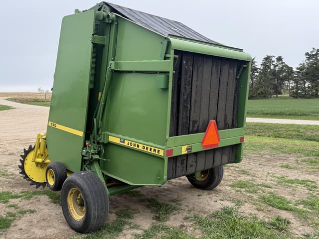 Image of John Deere 530 equipment image 1
