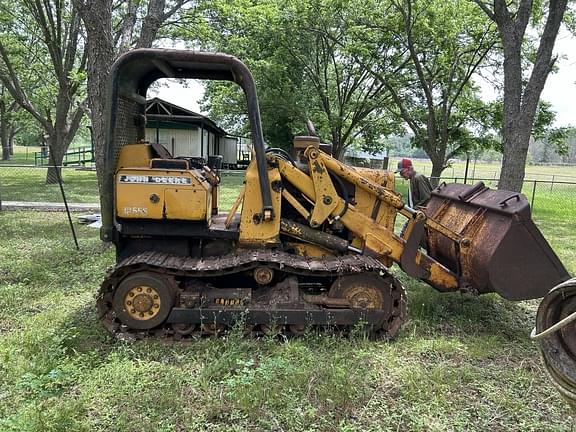 Image of John Deere 555A Primary image