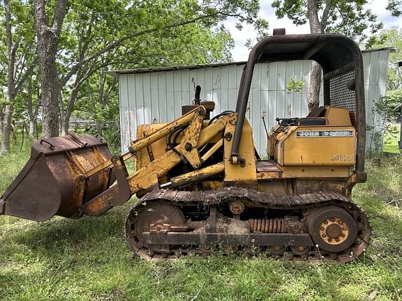 Image of John Deere 555A equipment image 1