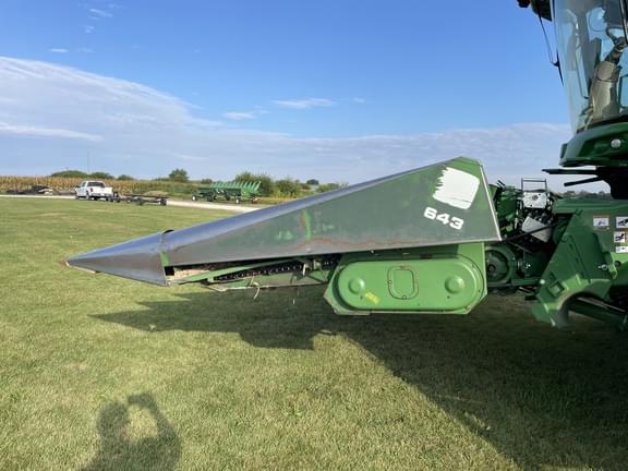 Image of John Deere 643 equipment image 2