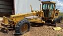 1985 John Deere 670A Image
