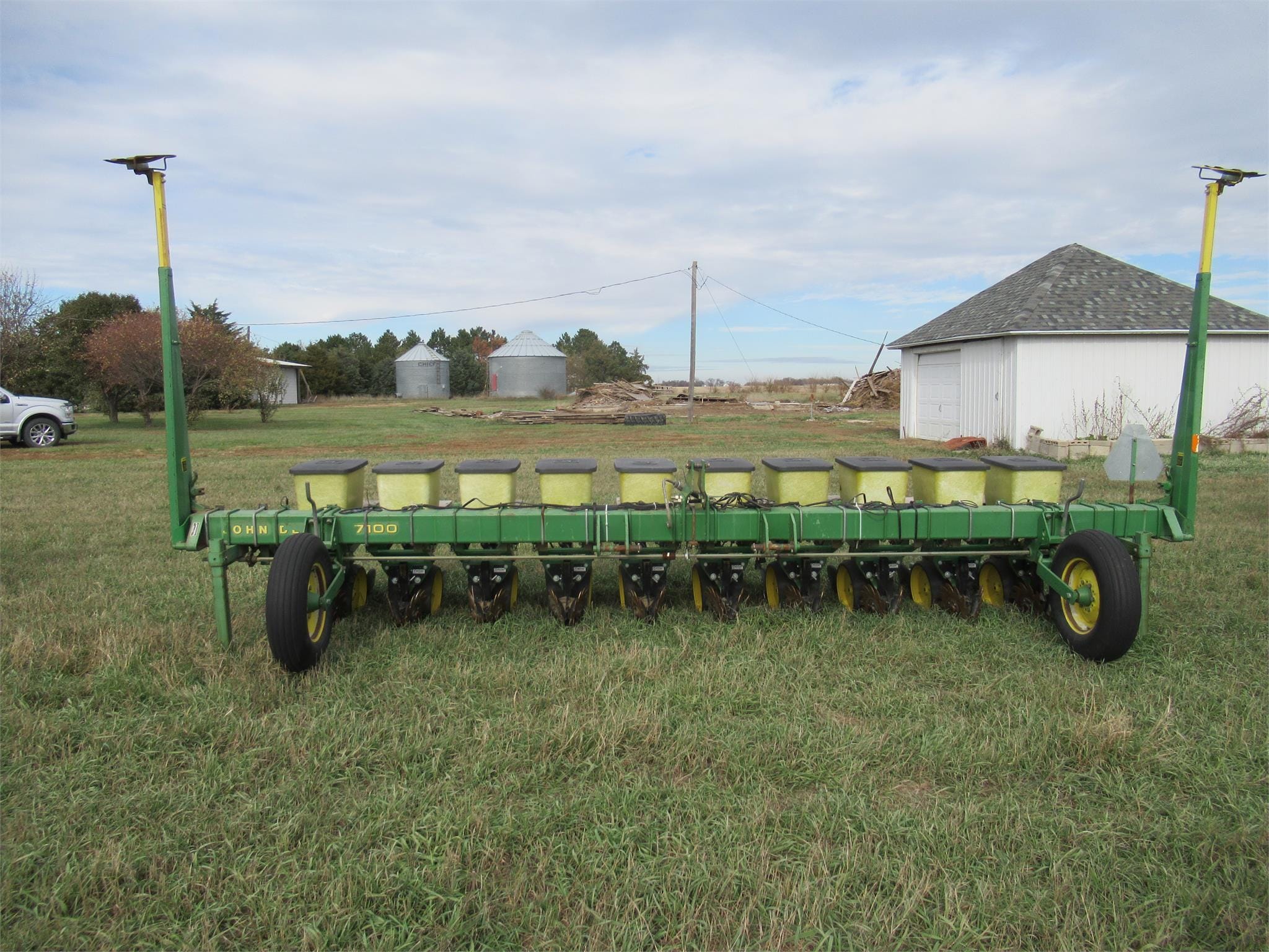 Main image John Deere 7100