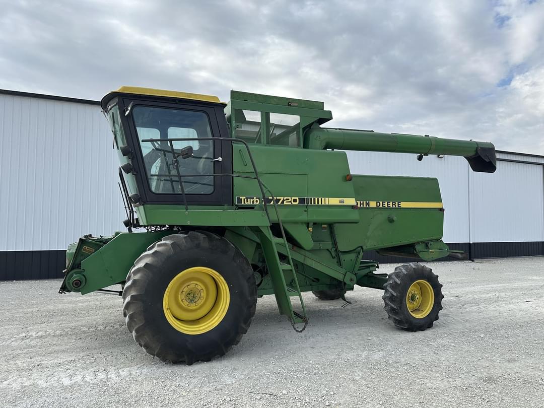 Image of John Deere Turbo 7720 Primary image
