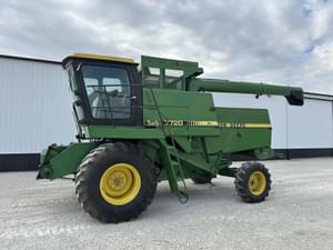 1985 John Deere Turbo 7720 Image
