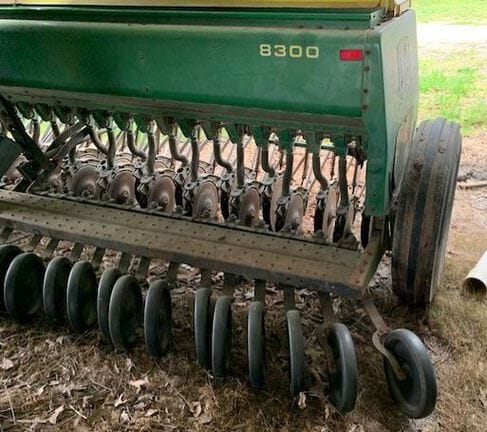 Main image John Deere 8300