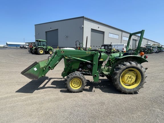 Main image John Deere 850
