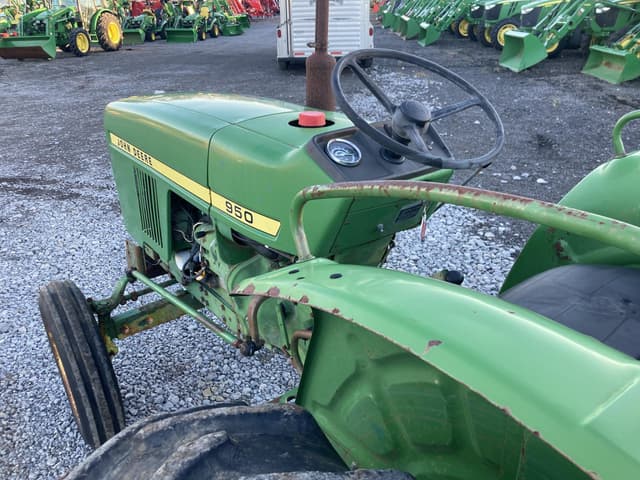Image of John Deere 950 equipment image 4