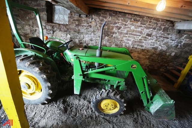 Image of John Deere 950 equipment image 2