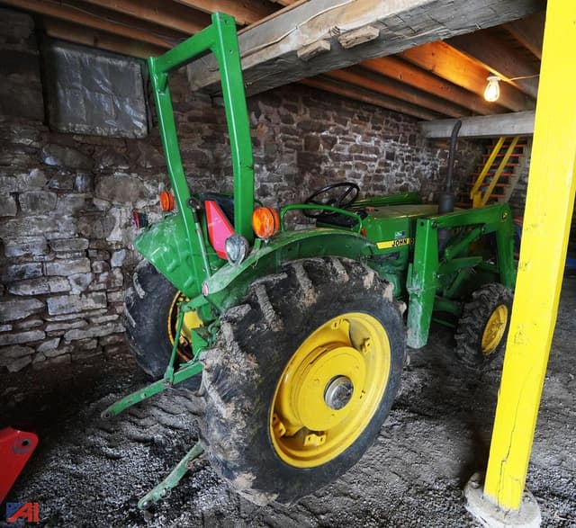 Image of John Deere 950 equipment image 1