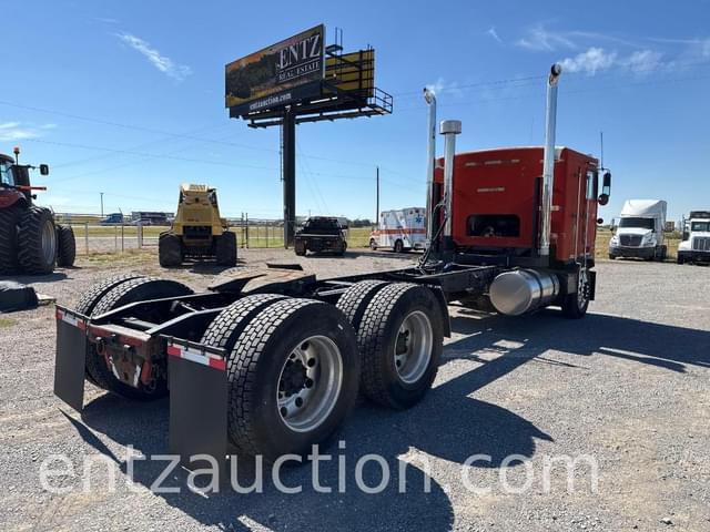 Image of Kenworth K100E equipment image 4