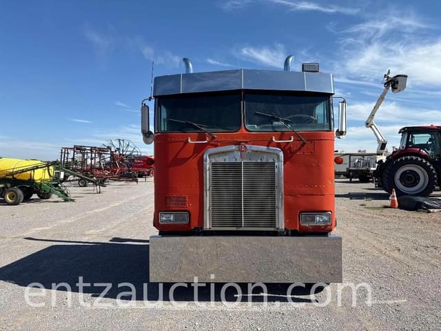Image of Kenworth K100E equipment image 1
