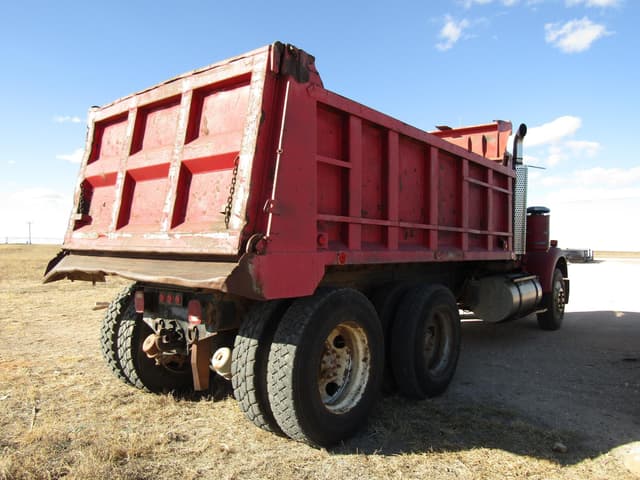 Image of Kenworth W900 equipment image 4