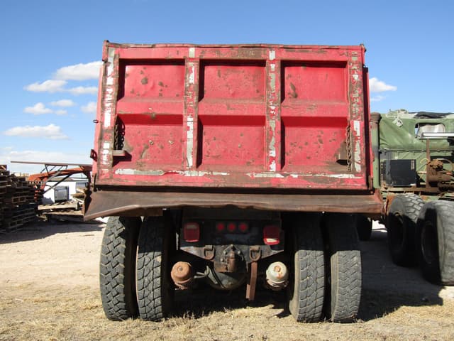 Image of Kenworth W900 equipment image 3