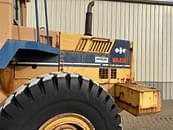 Thumbnail image Komatsu WA400 14