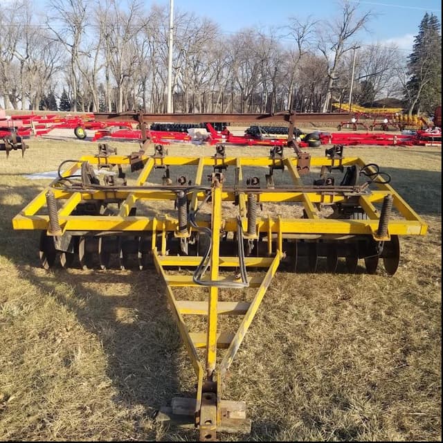 Image of Landoll 275 equipment image 4