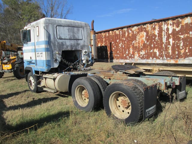 Image of Mack MH613 equipment image 3