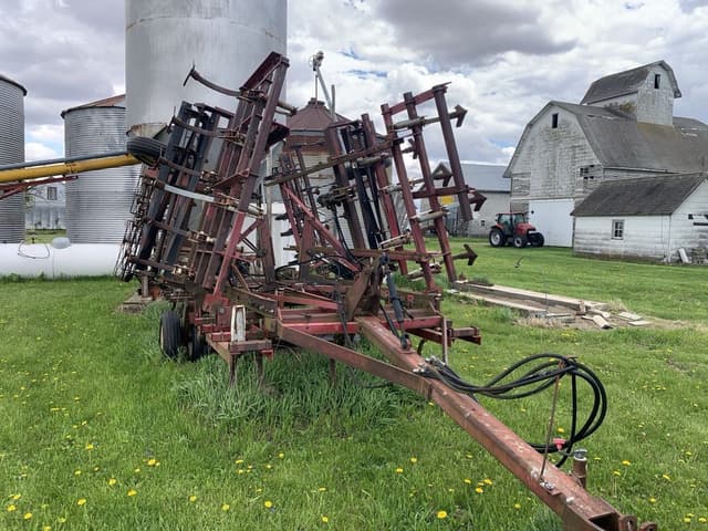 Image of Lear Siegler Seed Bed Finisher equipment image 2