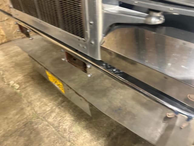 Image of Peterbilt 359 equipment image 3