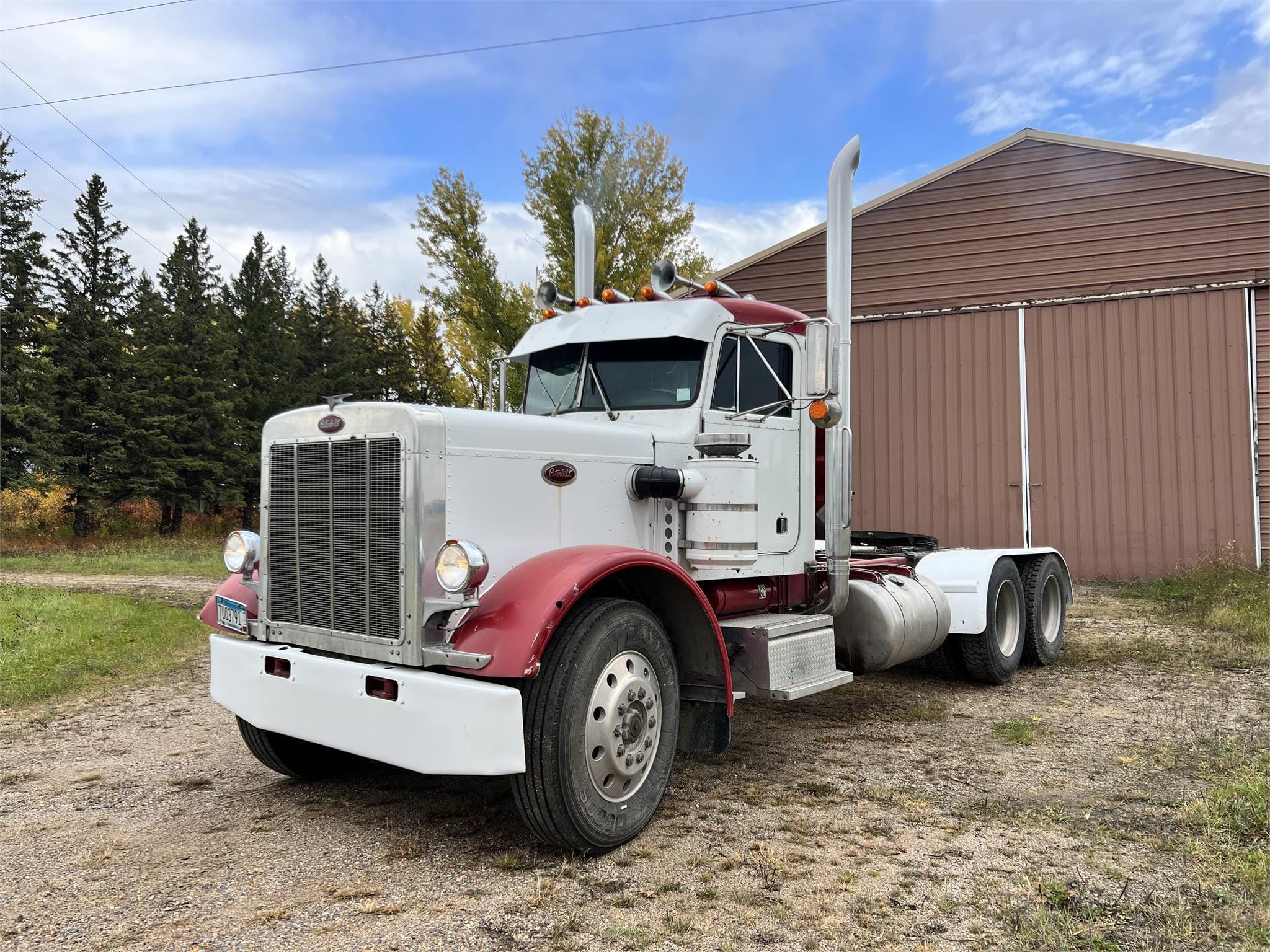 Main image Peterbilt 359