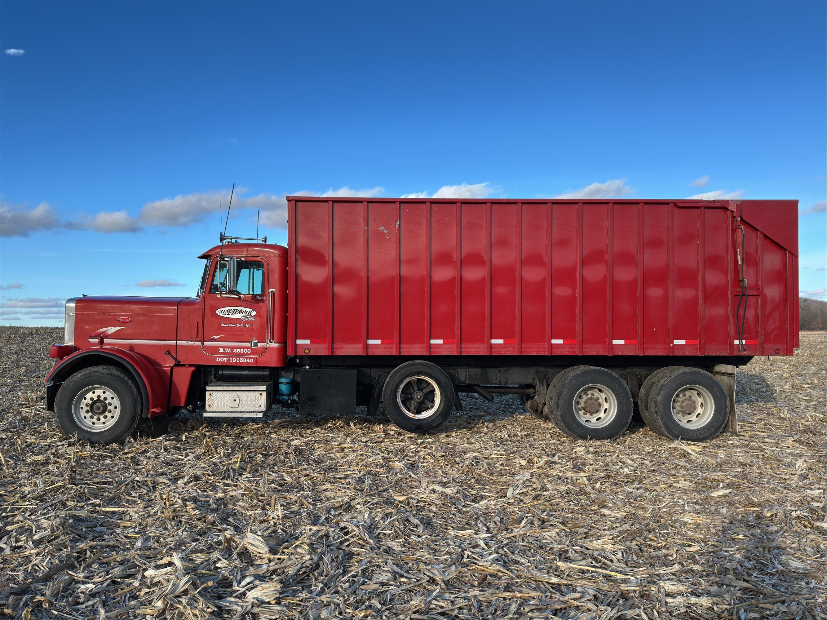 Main image Peterbilt 359