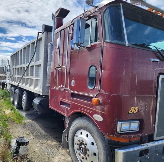 Image of Peterbilt 362 equipment image 2