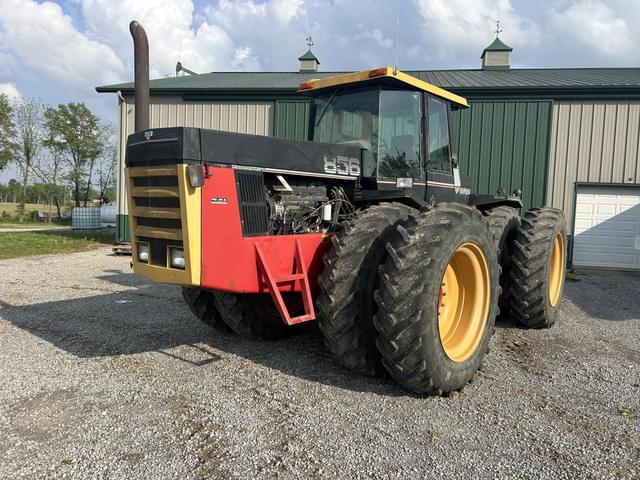 Image of Versatile 856 equipment image 1