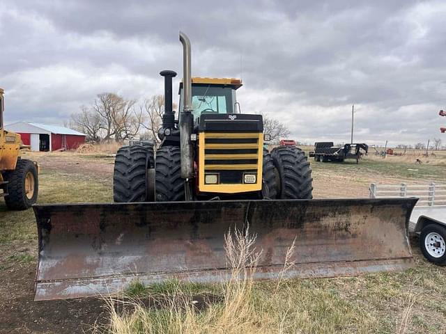 Image of Versatile 936 equipment image 1