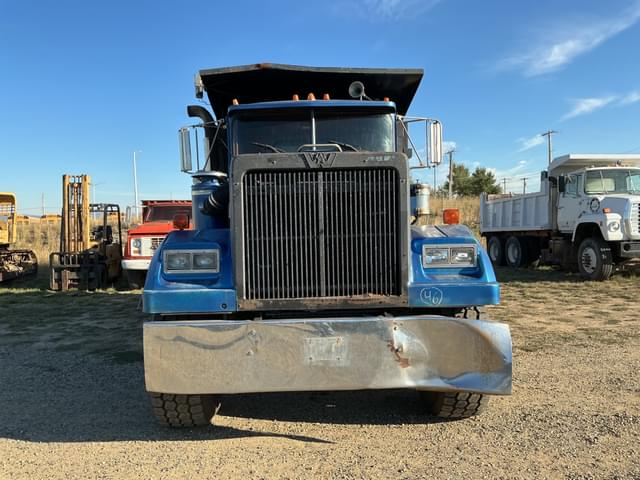 Image of Western Star 4800 equipment image 1