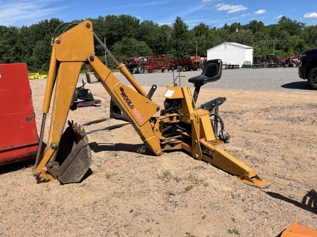1985 Woods 1050 Equipment Image0