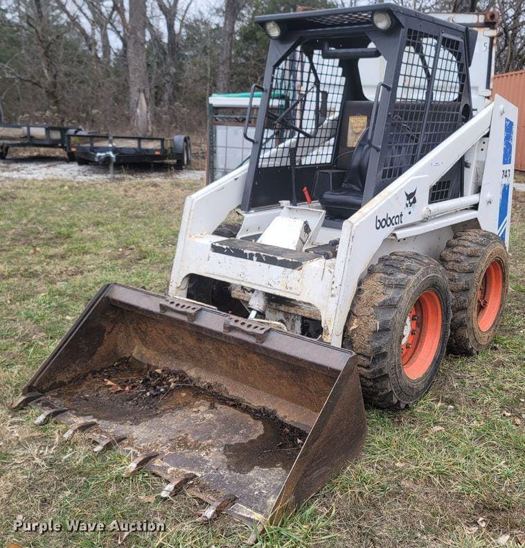 Main image Bobcat 743